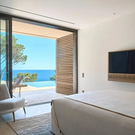Luxury Gigaro Villa With Breathtaking Views *